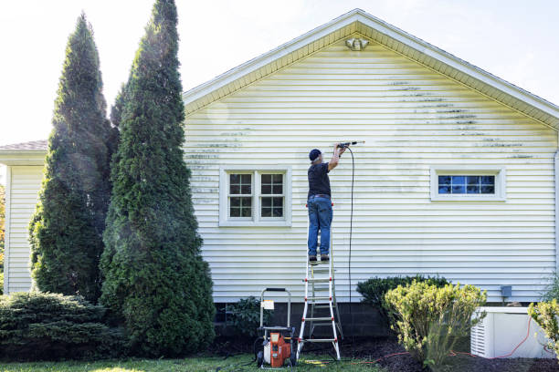 Best Animal Enclosure Cleaning  in Daniels Farm, CT